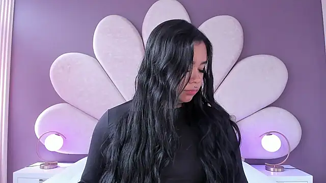 MarianaGarciaa   online show from September 25, 2025, 7:09 pm