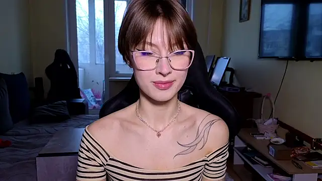 MalvinaBlum online show from February 28, 2026, 1:49 am