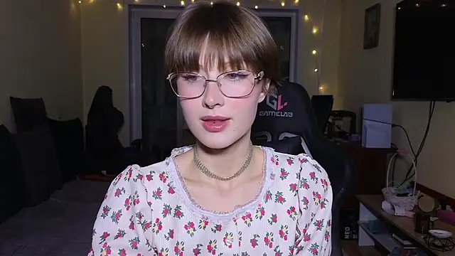 MalvinaBlum online show from January 14, 2026, 8:56 pm