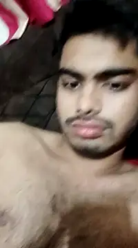 aditya2004  online show from December 9, 2024, 12:51 pm