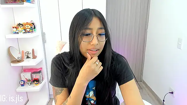 isa bellaa0 online show from October 2, 2025, 4:27 am