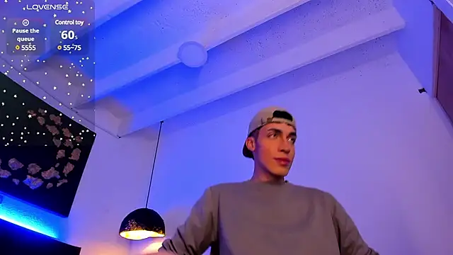 Angel Snowhotxxx online show from February 2, 2025, 3:39 pm