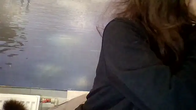 AliceTailor online show from November 28, 2025, 8:20 pm