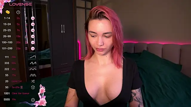 Snapshot of Teo_Rose chatting on February 8, 2026, 7:06 am Teo Rose online show from February 8, 2026, 7:06 am