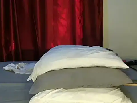 Snapshot of REALNASTYY04 chatting on March 16, 2025, 5:25 am REALNASTYY04 online show from March 16, 2025, 5:25 am