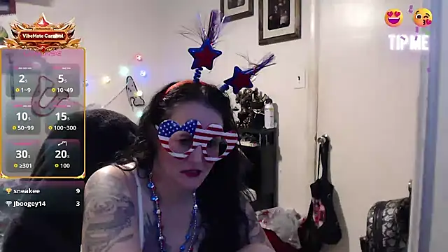 Snapshot of Demonicmiss chatting on July 4, 2026, 12:00 pm Demonicmiss online show from July 4, 2026, 12:00 pm