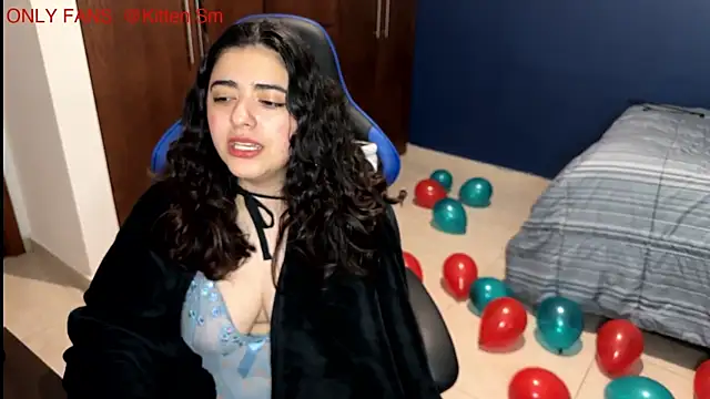 Ales Kitten online show from February 14, 2025, 3:54 am