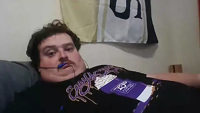 YelpedAverting online show from October 21, 2025, 7:46 pm