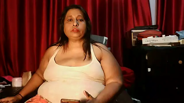 raniofsex02 online show from May 14, 2026, 4:26 pm