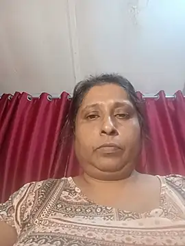 raniofsex02 online show from May 18, 2026, 4:01 pm