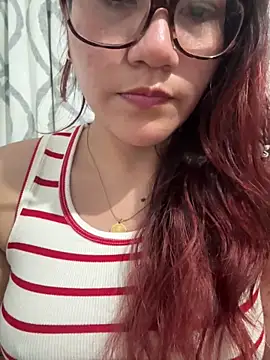 ZUCAAT online show from March 11, 2025, 3:04 am