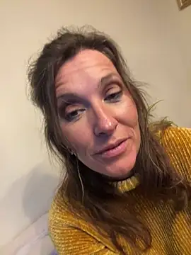 Lwhite1 online show from February 6, 2026, 4:47 pm