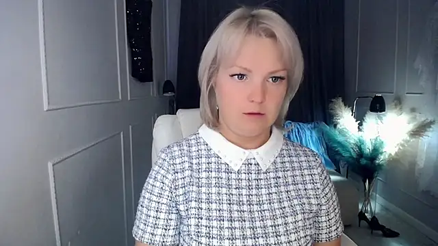 Juarnea online show from September 25, 2025, 9:48 am