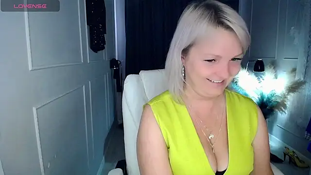 Juarnea online show from April 16, 2026, 10:27 am