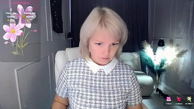 Juarnea online show from September 13, 2025, 9:09 am