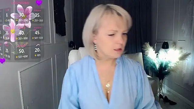 Juarnea online show from October 10, 2025, 1:01 pm