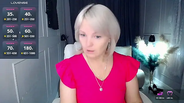 Juarnea online show from November 25, 2025, 6:14 am