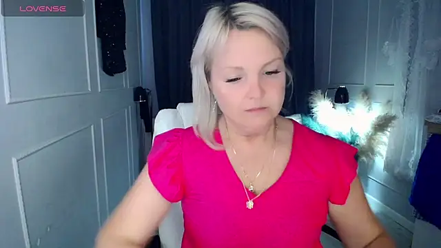 Juarnea online show from April 1, 2026, 1:41 pm