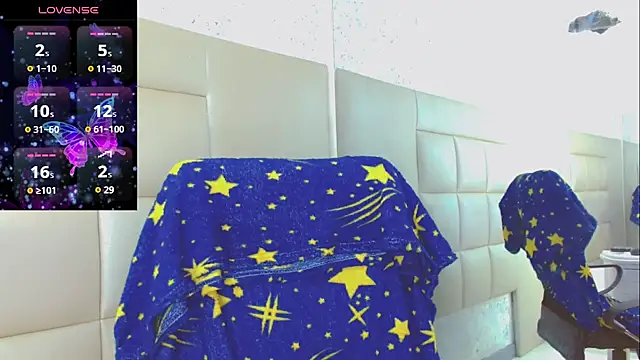 KayleighDreams  online show from March 17, 2025, 11:31 am