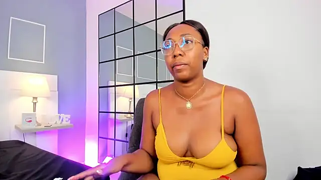 Snapshot of dirtyvictoria chatting on September 19, 2025, 12:09 pm dirtyvictoria online show from September 19, 2025, 12:09 pm