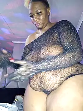 CocoBootyyy online show from March 28, 2026, 4:02 am