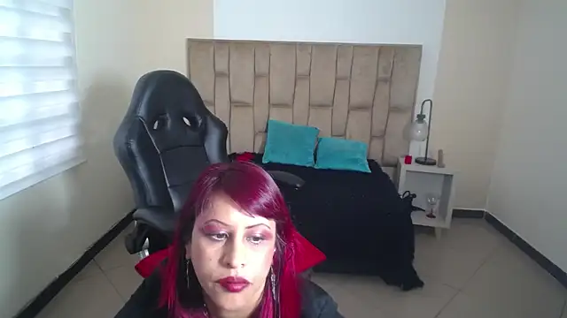 Snapshot of Anabella_Thompson chatting on October 7, 2025, 11:33 am Anabella Thompson online show from October 7, 2025, 11:33 am