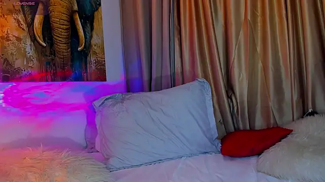 liam oficial02 online show from September 24, 2025, 2:51 am