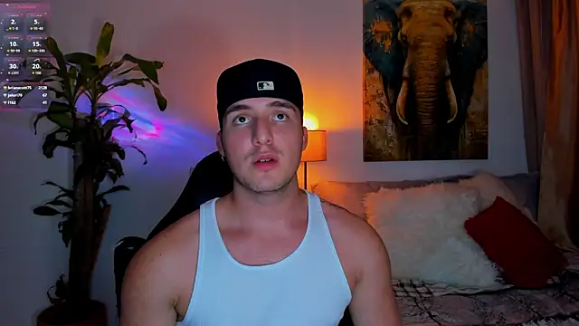 liam oficial02 online show from March 18, 2025, 7:44 am