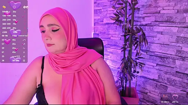 HijabiMilf online show from September 15, 2025, 12:16 pm