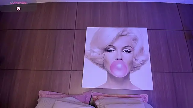 AgattaDuque online show from December 2, 2025, 11:39 pm