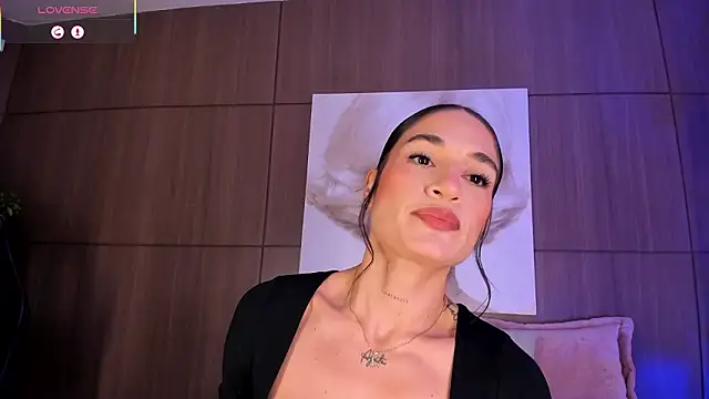 AgattaDuque online show from February 1, 2026, 11:14 pm