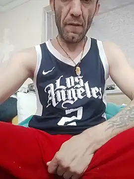 Aktorihann online show from December 4, 2025, 5:50 am