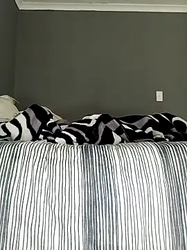 the greatt online show from November 21, 2025, 6:56 am