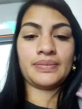 Snapshot of SamanthaBeke chatting on June 1, 2026, 12:44 am SamanthaBeke online show from June 1, 2026, 12:44 am