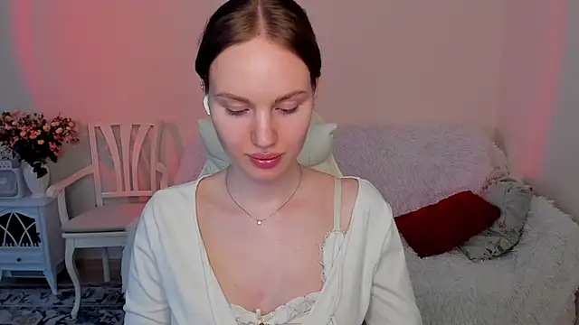 Snapshot of MishkaMe chatting on June 11, 2026, 2:25 pm MishkaMe online show from June 11, 2026, 2:25 pm
