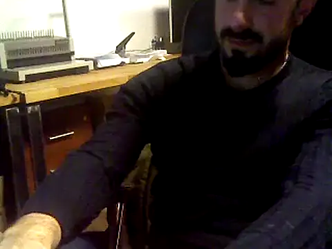 giorgakaci69 online show from February 19, 2025, 9:47 pm