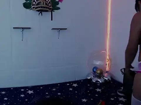 kyomy 222 online show from February 3, 2025, 2:55 pm