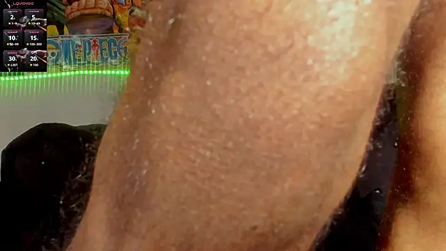 Snapshot of _ThomasBoy_ chatting on October 25, 2025, 7:29 am ThomasBoy online show from October 25, 2025, 7:29 am