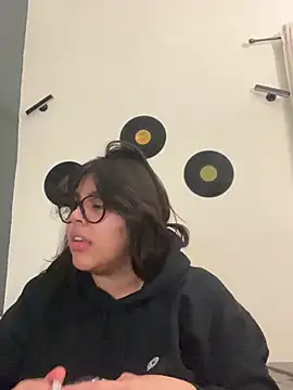 Snapshot of miacanela_xo chatting on March 1, 2026, 1:16 am miacanela xo online show from March 1, 2026, 1:16 am