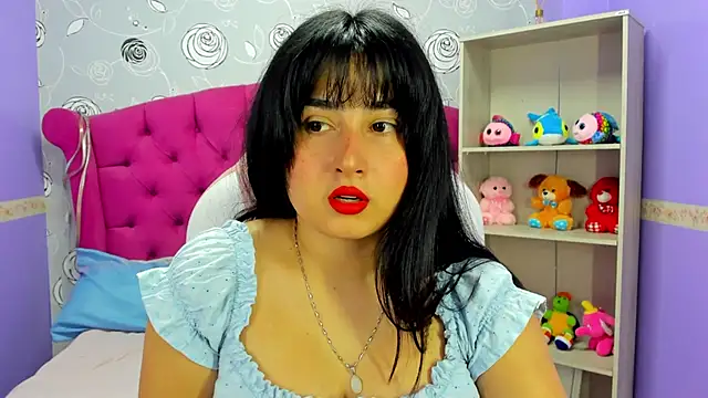 Jade Wells online show from February 18, 2025, 8:58 pm