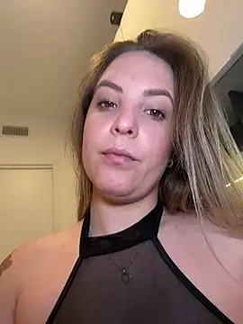 Snapshot of LiliMorganxxx chatting on February 15, 2026, 4:06 pm LiliMorganxxx online show from February 15, 2026, 4:06 pm