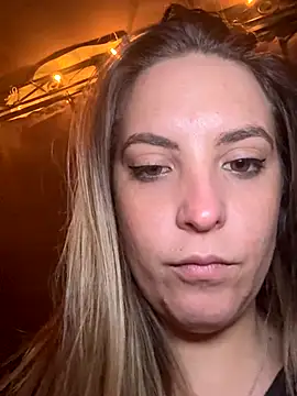 LiliMorganxxx online show from December 19, 2025, 5:26 pm