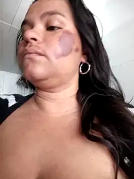 Julieta-tits online show from April 21, 2026, 5:41 pm