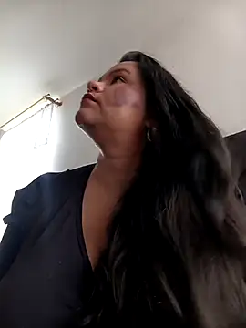 Snapshot of Julieta-tits chatting on July 16, 2026, 3:53 pm Julieta-tits online show from July 16, 2026, 3:53 pm