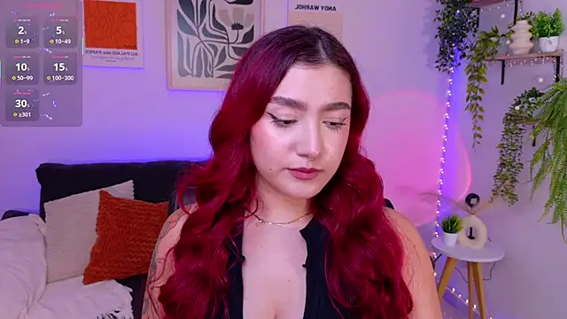 ViolettCastel online show from May 16, 2026, 9:03 pm