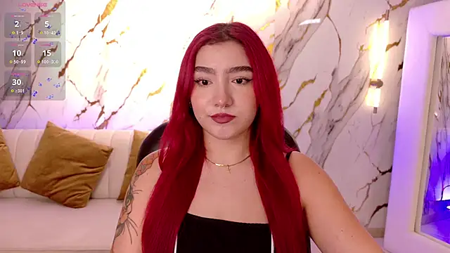 Snapshot of ViolettCastel chatting on November 2, 2025, 11:26 am ViolettCastel online show from November 2, 2025, 11:26 am