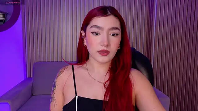 ViolettCastel online show from January 11, 2026, 4:36 pm