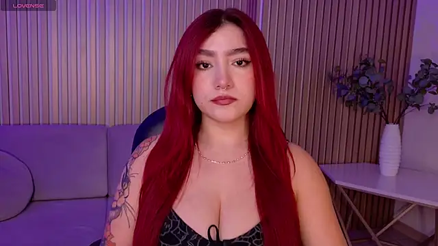 ViolettCastel online show from February 20, 2026, 7:16 pm