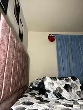 Snapshot of Kimmymadison- chatting on November 1, 2025, 5:14 am Kimmymadison- online show from November 1, 2025, 5:14 am