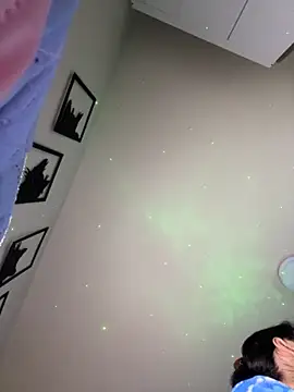 Snapshot of Kimmymadison- chatting on October 1, 2025, 8:57 pm Kimmymadison- online show from October 1, 2025, 8:57 pm